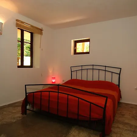 Holiday home Holiday Stancija Mani *